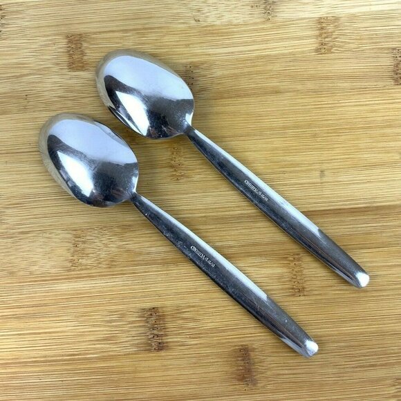 Oneida Leda Set of 2 Oval Soup Spoons 18/10 Stainless Steel Flatware - Picture 2 of 6